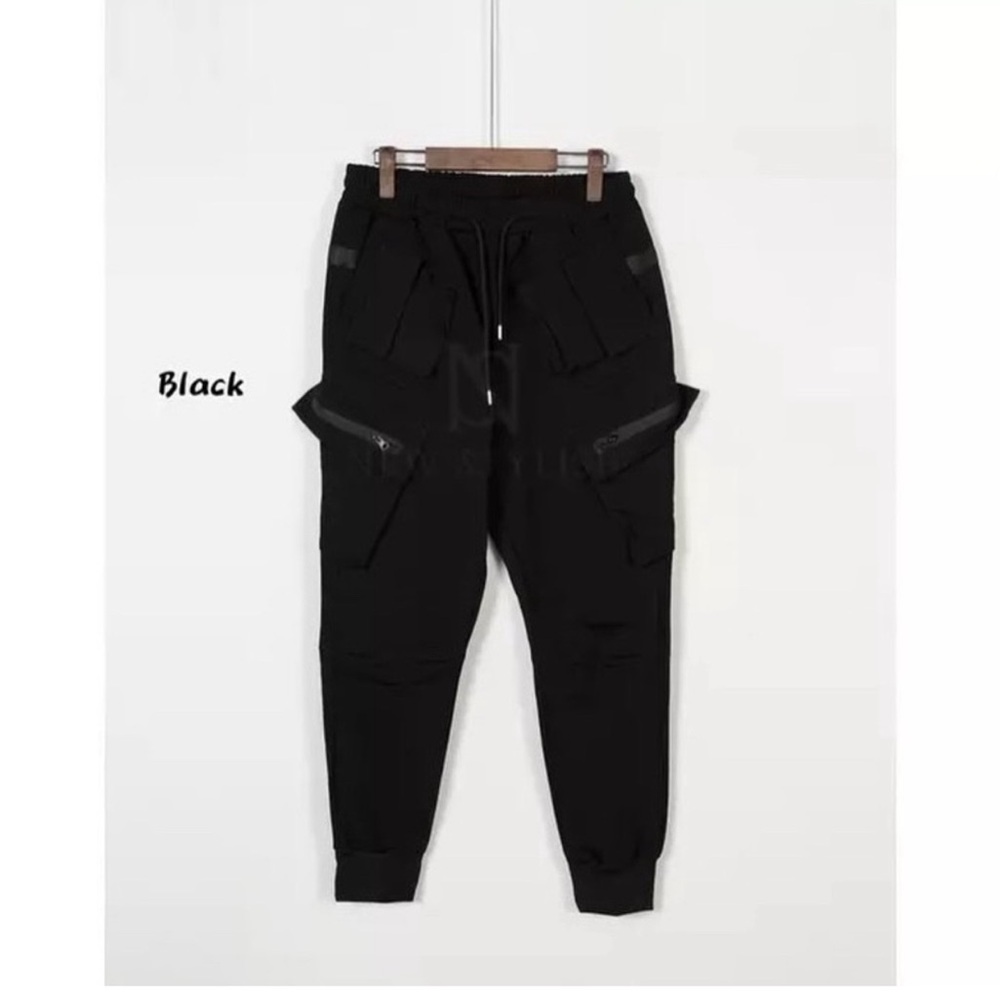 Multiple Pocket Accent Jogger Pants
